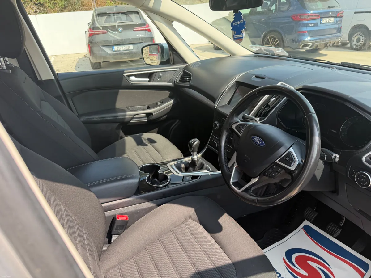 Ford Galaxy 2018 - Image 4