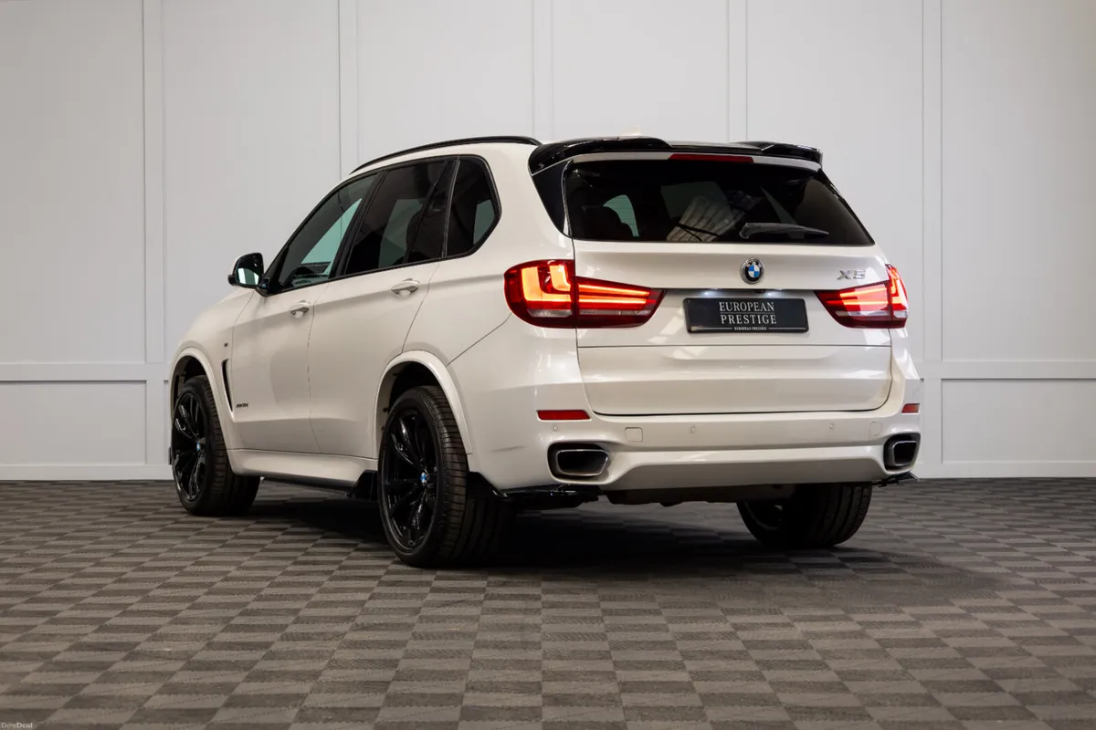 162 BMW X5 X-Drive 30d M-Sport 7 Seater - Image 4