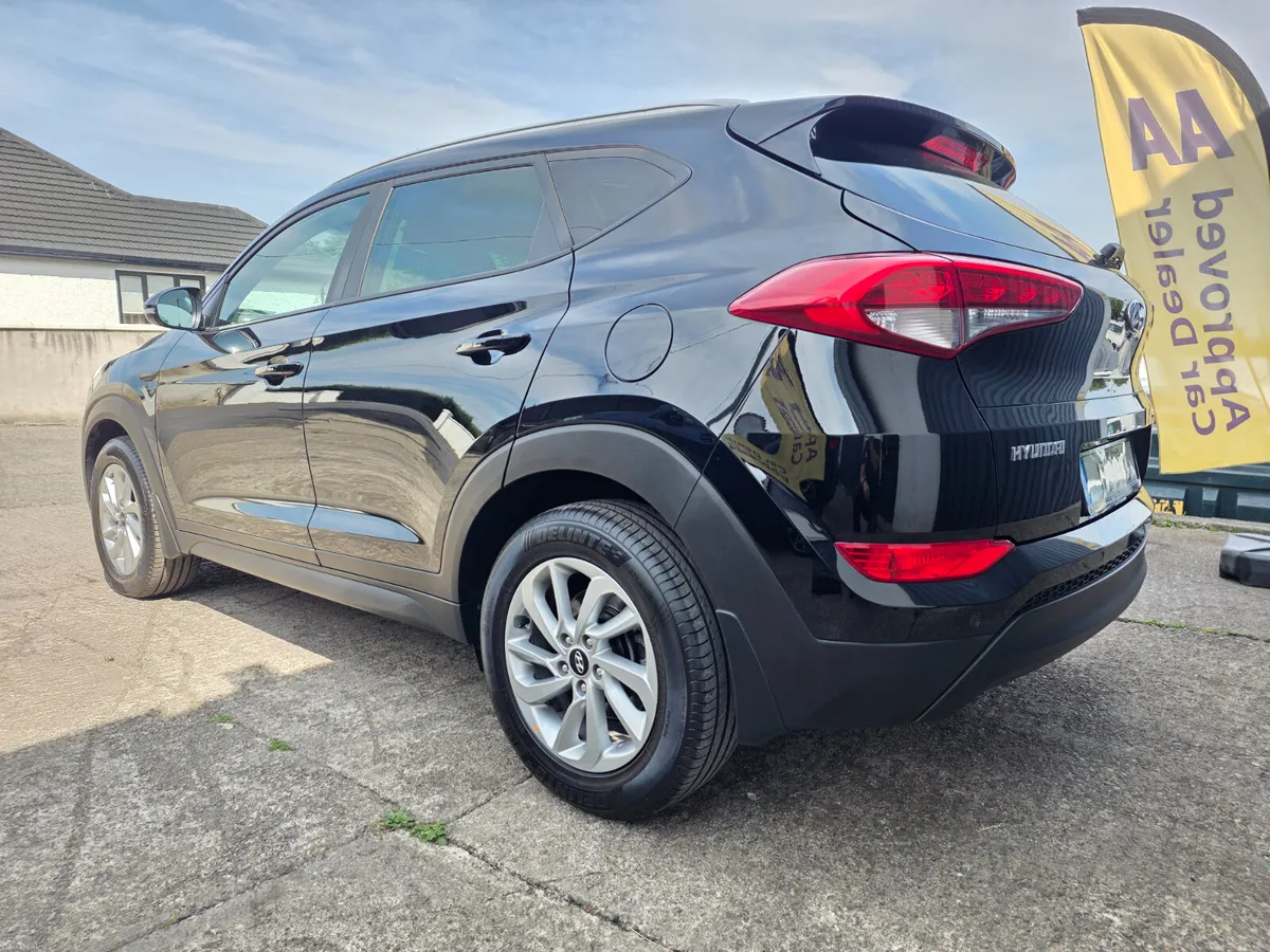 2017 HYUNDAI TUCSON * LOW MILES * 1.7 DIESEL - Image 6