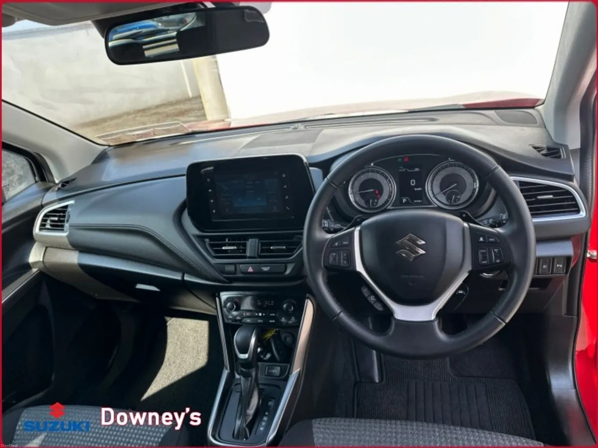 Suzuki S-CROSS 1.5 PETROL - Image 5