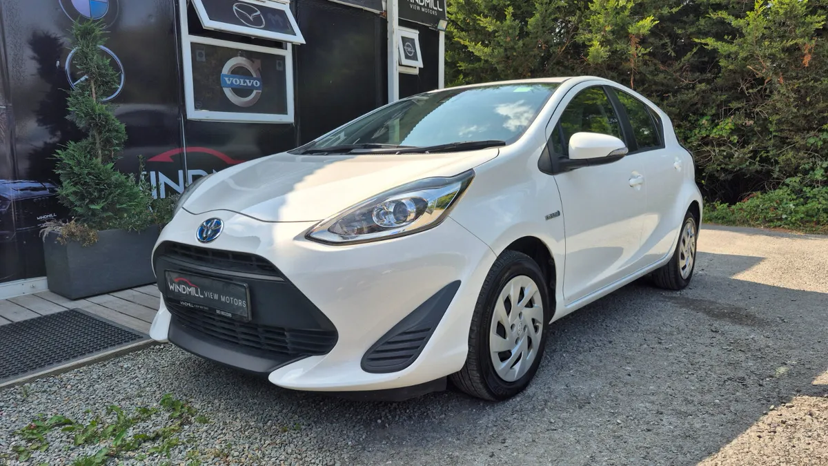Toyota Aqua 1.5 Automatic 2019 - Image 3