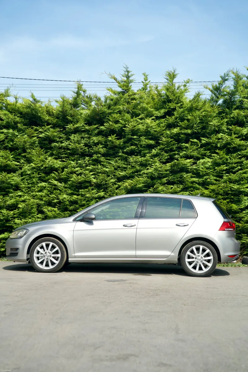 VW Golf 2017-extremely low mileage - Image 5