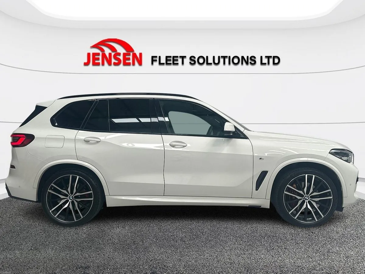 BMW X5 7 seats xDrive30d M Sport (MHT) - Image 6