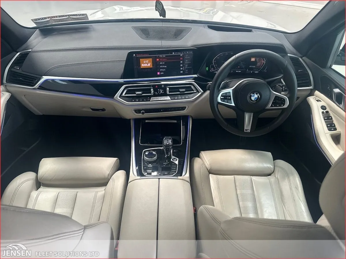 BMW X5 7 seats xDrive30d M Sport (MHT) - Image 2