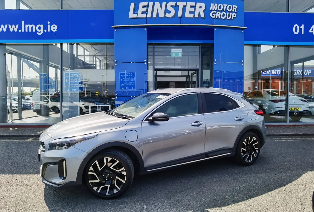 KIA XCEED 1.6 AUTOMATIC PETROL PLUG-IN HYBRID - Image 1