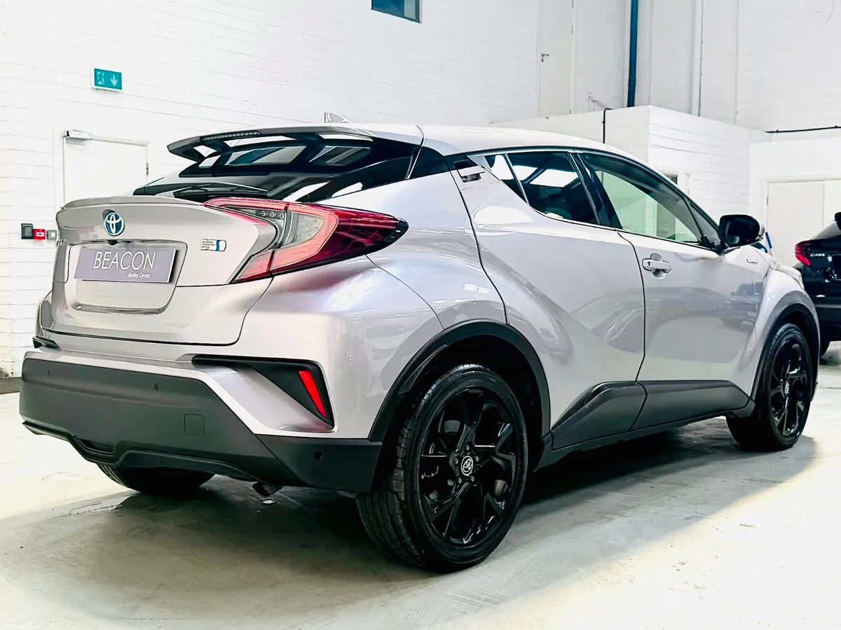 2019*23,000 MILES*NIRO EDITION HYBRID SPORT TOYOTA - Image 6
