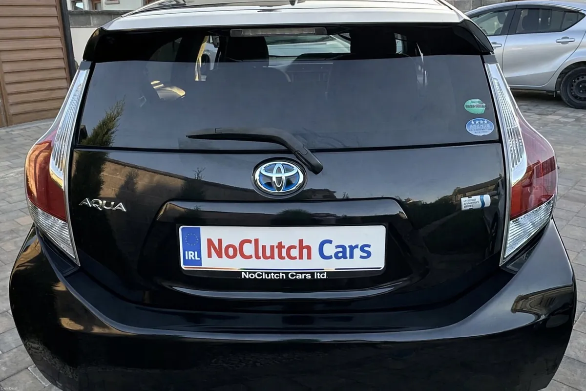Toyota Aqua 2015 • Hybrid • Push Start Button - Image 2