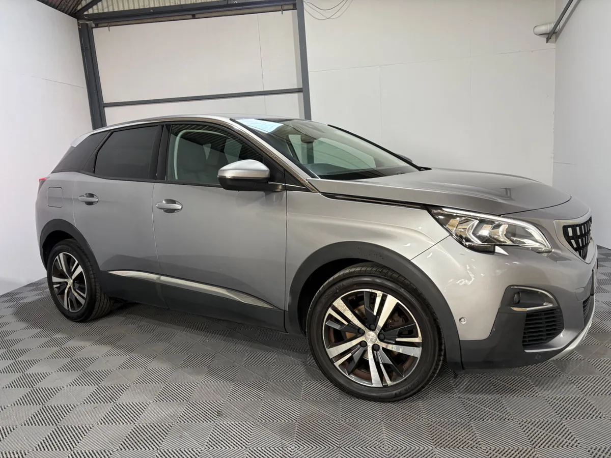 2017 Peugeot 3008 Allure 1.6 HDi Manual - Image 1