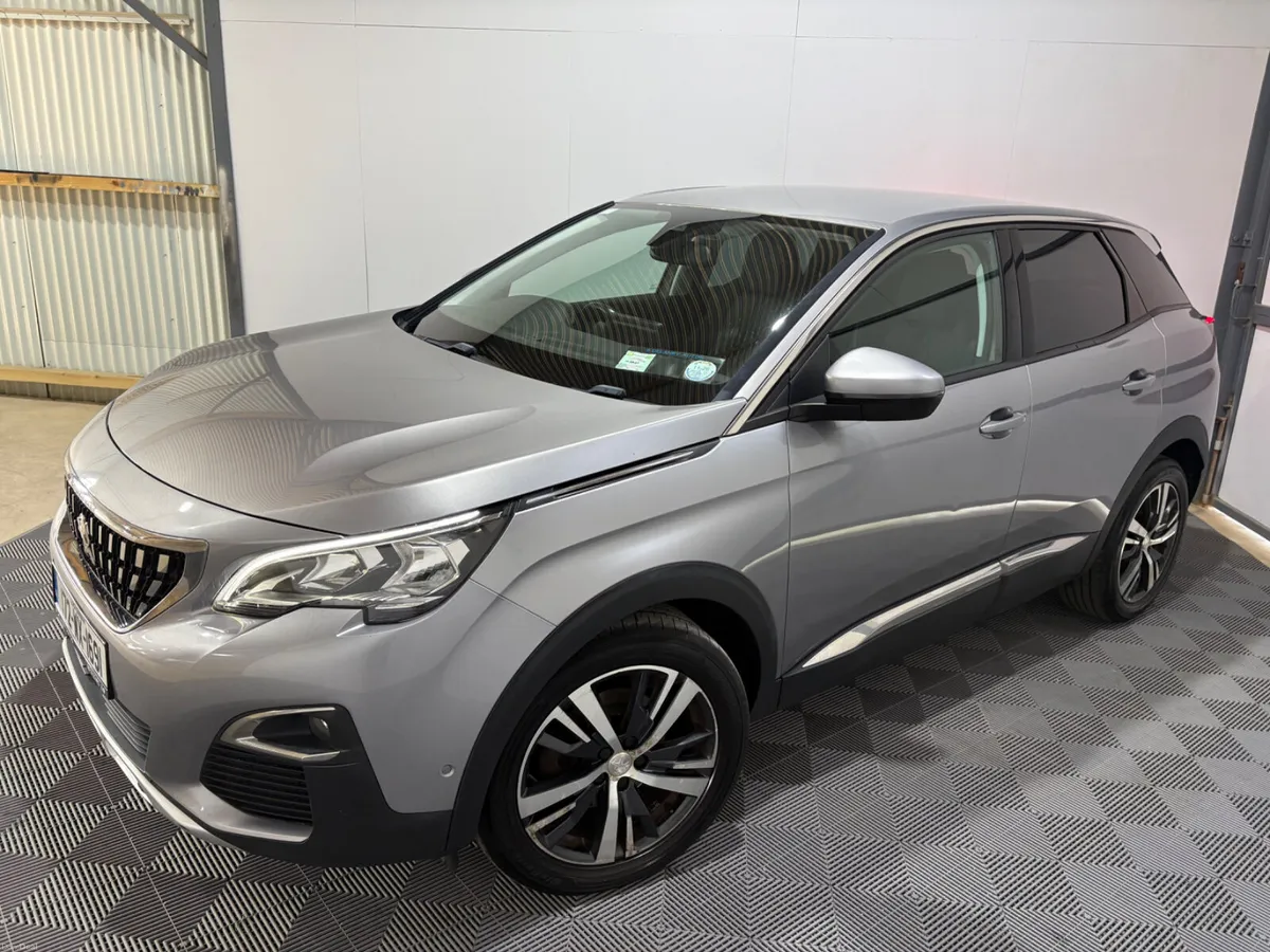 2017 Peugeot 3008 Allure 1.6 HDi Manual - Image 5