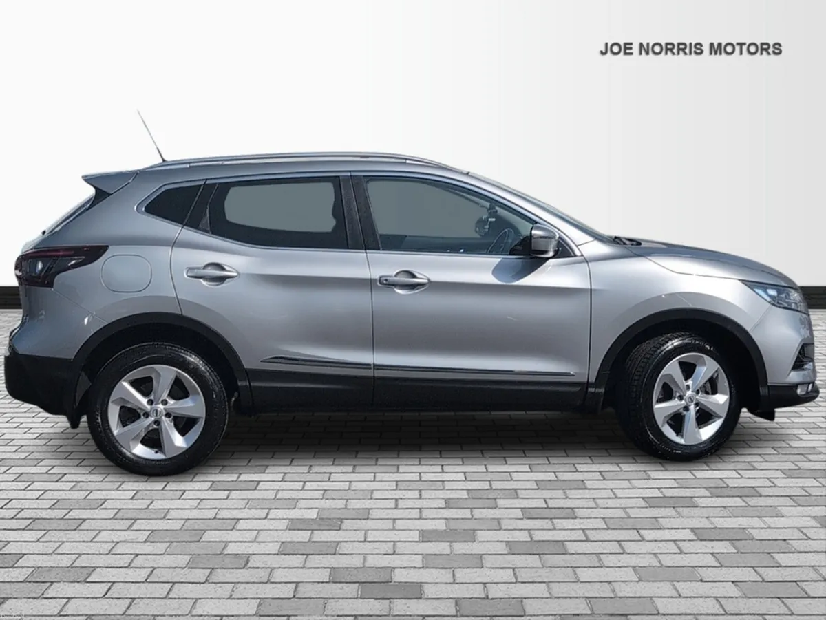 Nissan Qashqai 1.5 DSL SE - Image 4