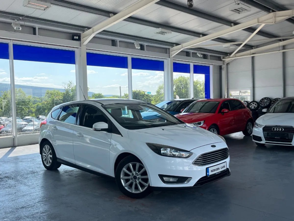 Ford Focus TITANIUM TDCI - Image 3
