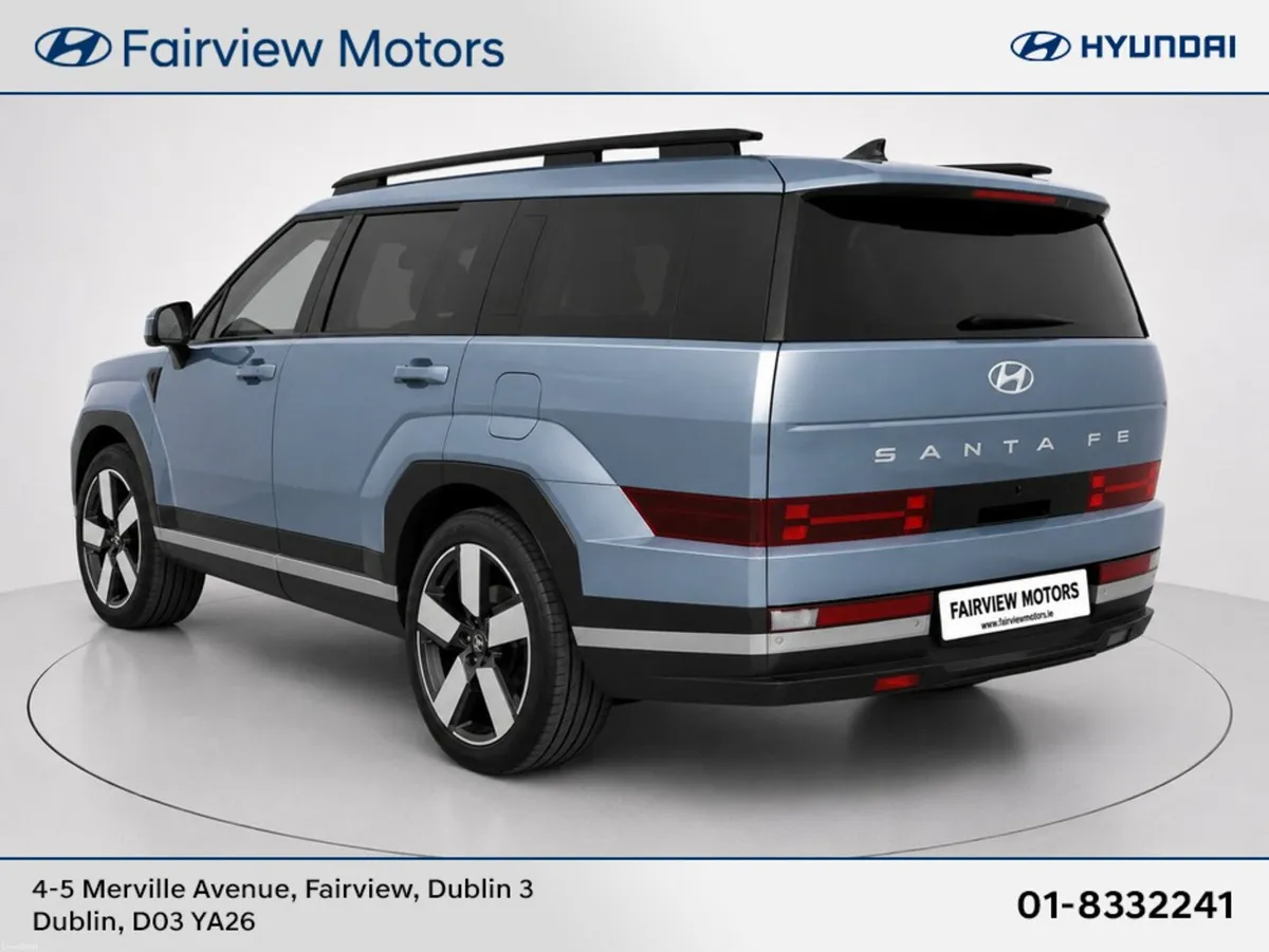 Hyundai Santa Fe PREMIUM PHEV ** Only 3000km ** - Image 2