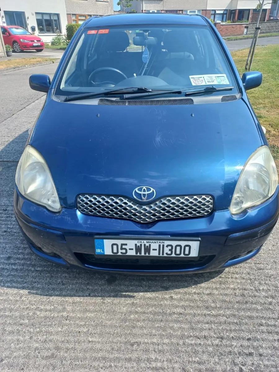 Toyota Yaris 2005 - Image 1