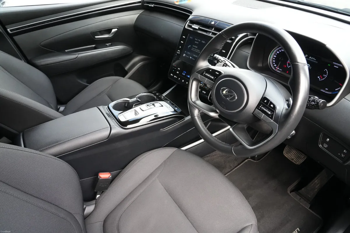 2023 Hyundai Tucson ix35 Petrol Hybrid Auto - Image 2