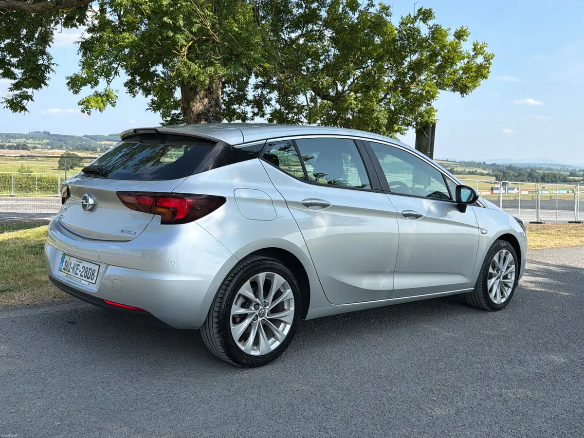 Opel Astra 2016 SC  1.0 Turbo - Image 4