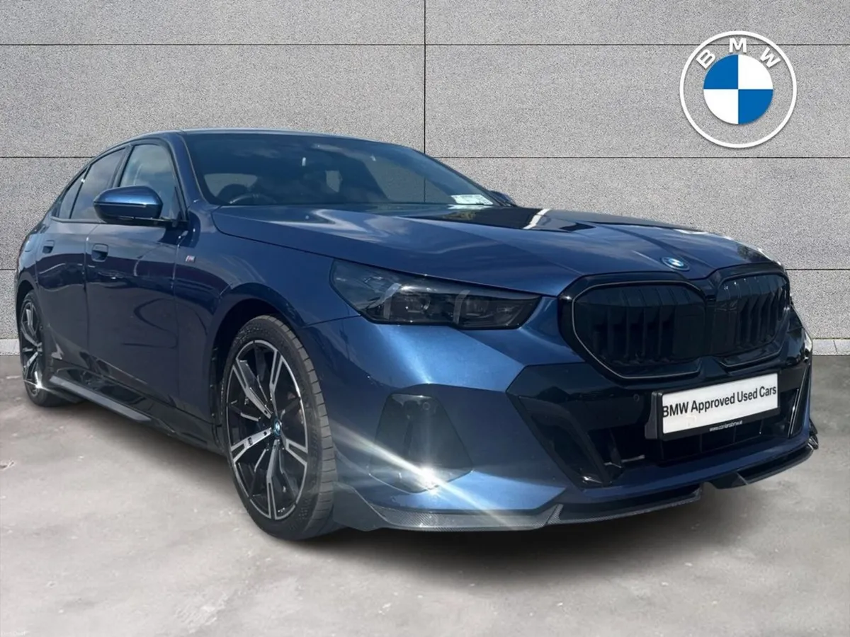BMW 5-Series 550e xDrive M Sport - Image 1