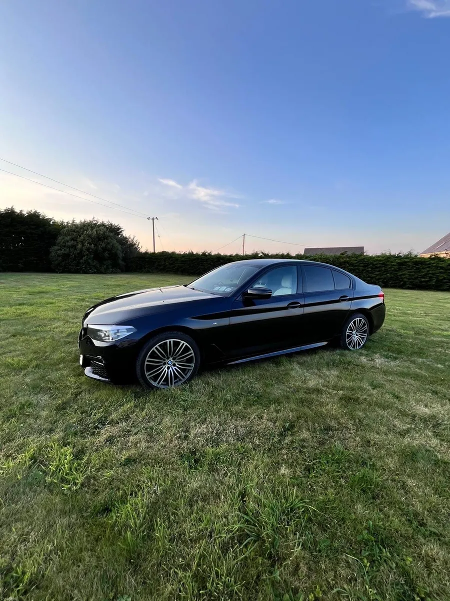 BMW G30 520D MSPORT - Image 4
