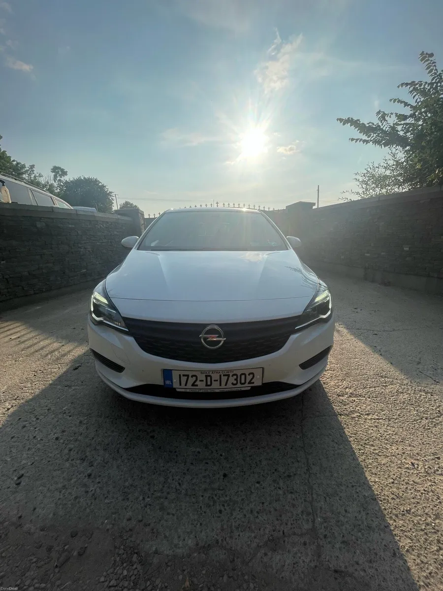 Opel Astra - Image 2