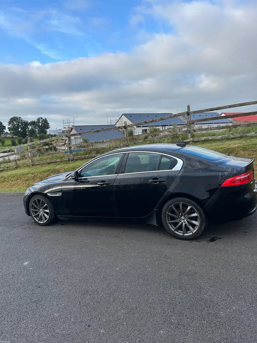 Jaguar XE 2016 - Image 1