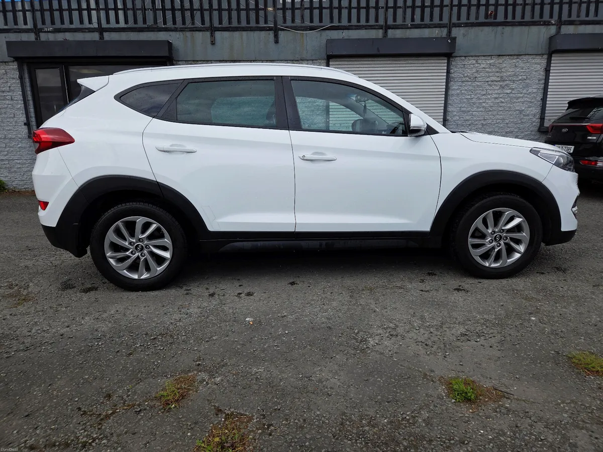 171 HYUNDAI TUCSON H-SPEC Warranty NCT TAX V.Clean - Image 4