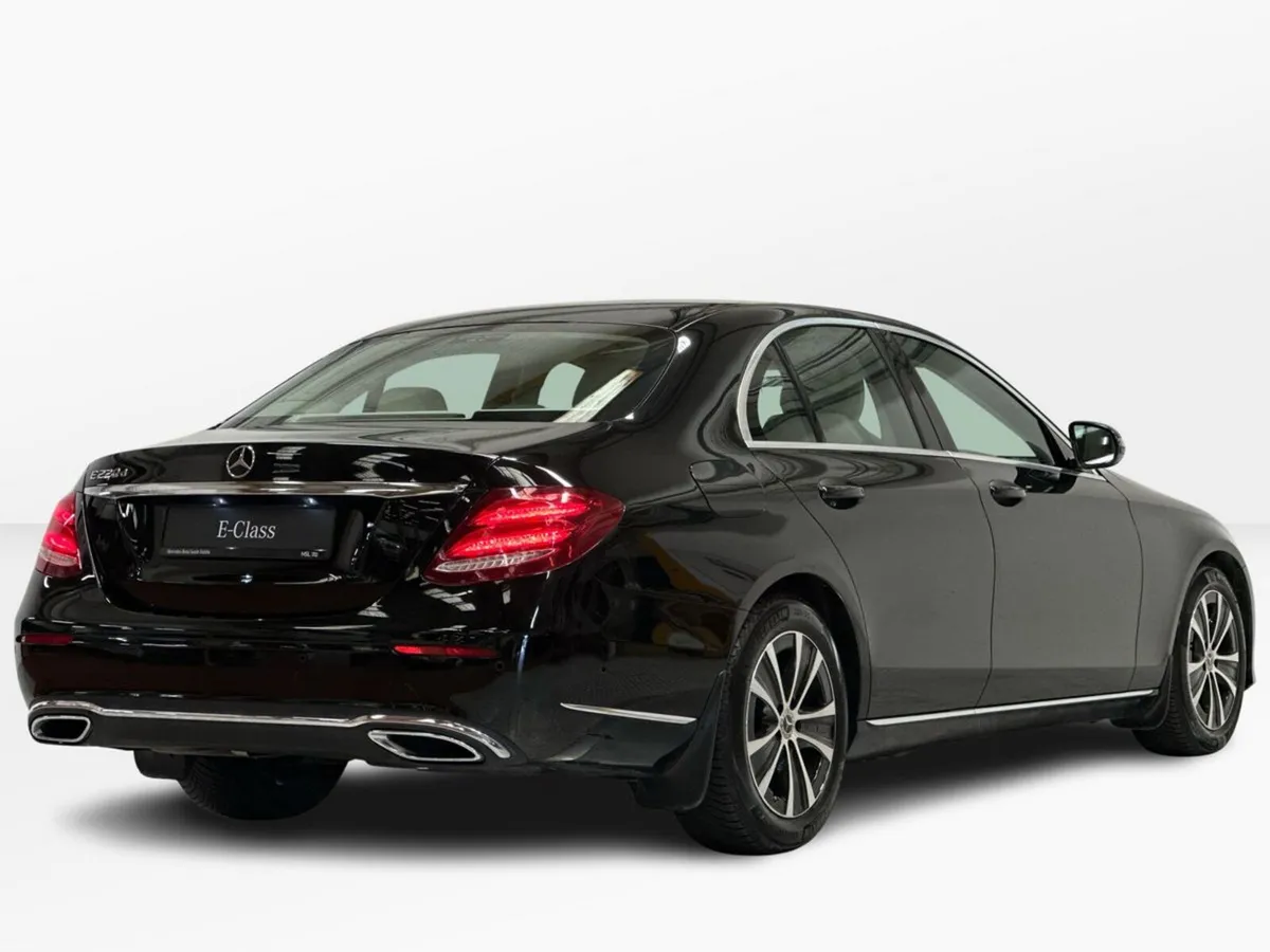 Mercedes-Benz E-Class ***Deposit Taken*** E220 D A - Image 3