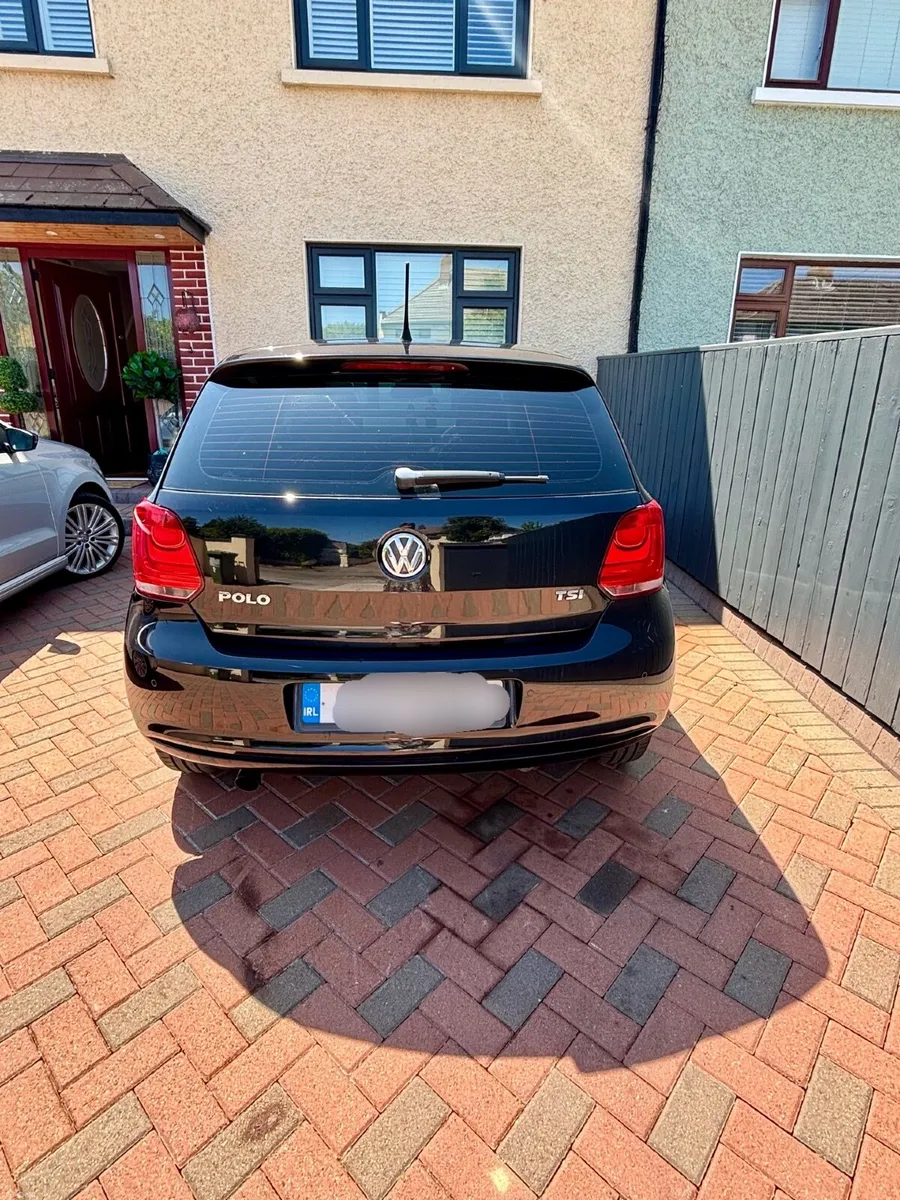 Volkswagen Polo 2012 - Image 2