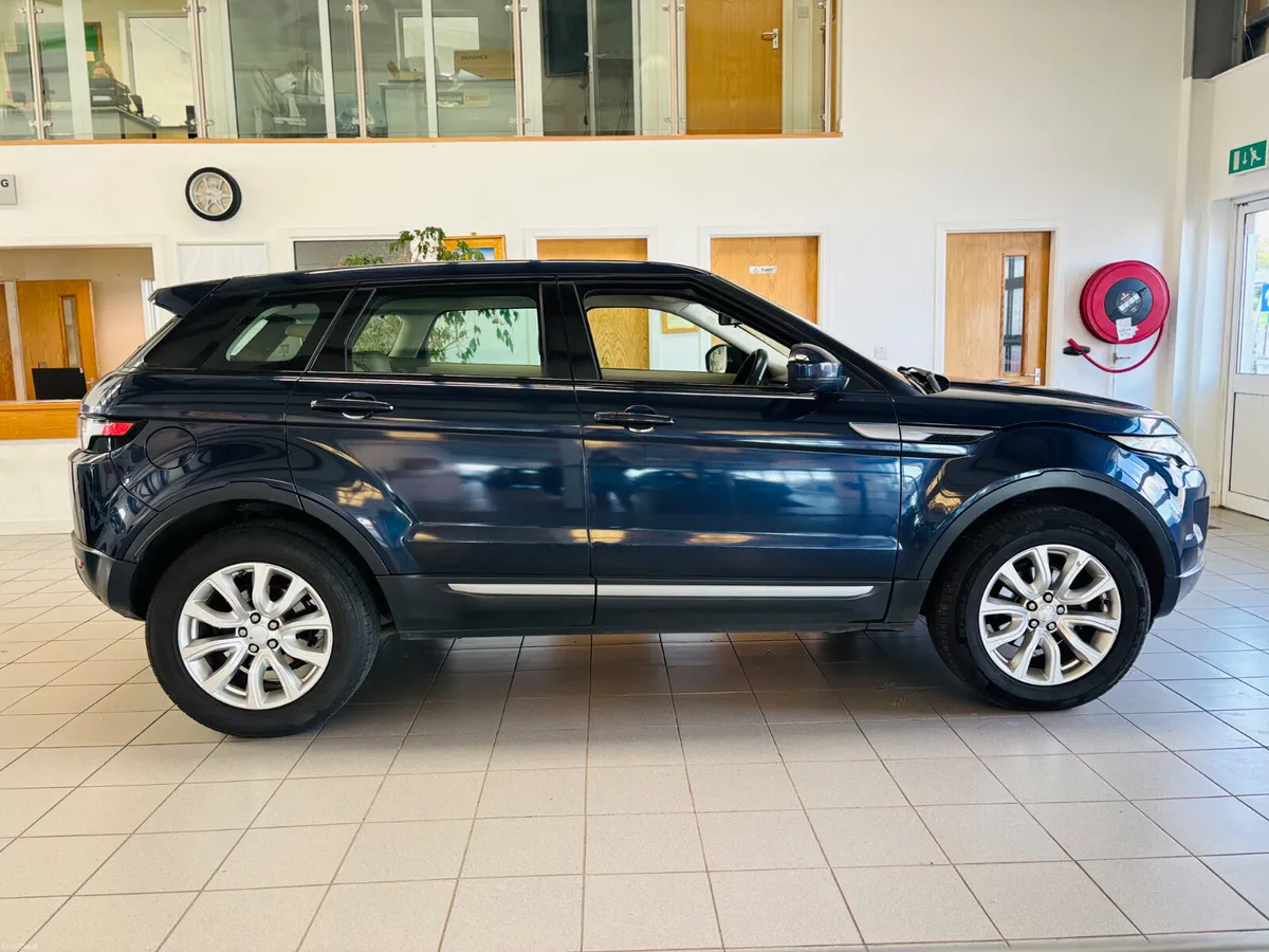 Land Rover Range Rover Evoque 2015 2.2 Diesel - Image 2