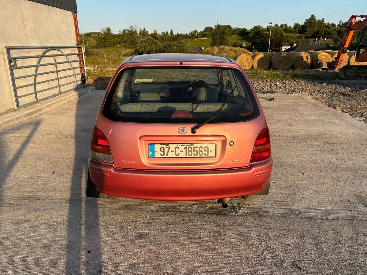 1997 3 door Toyota Starlet - Image 5