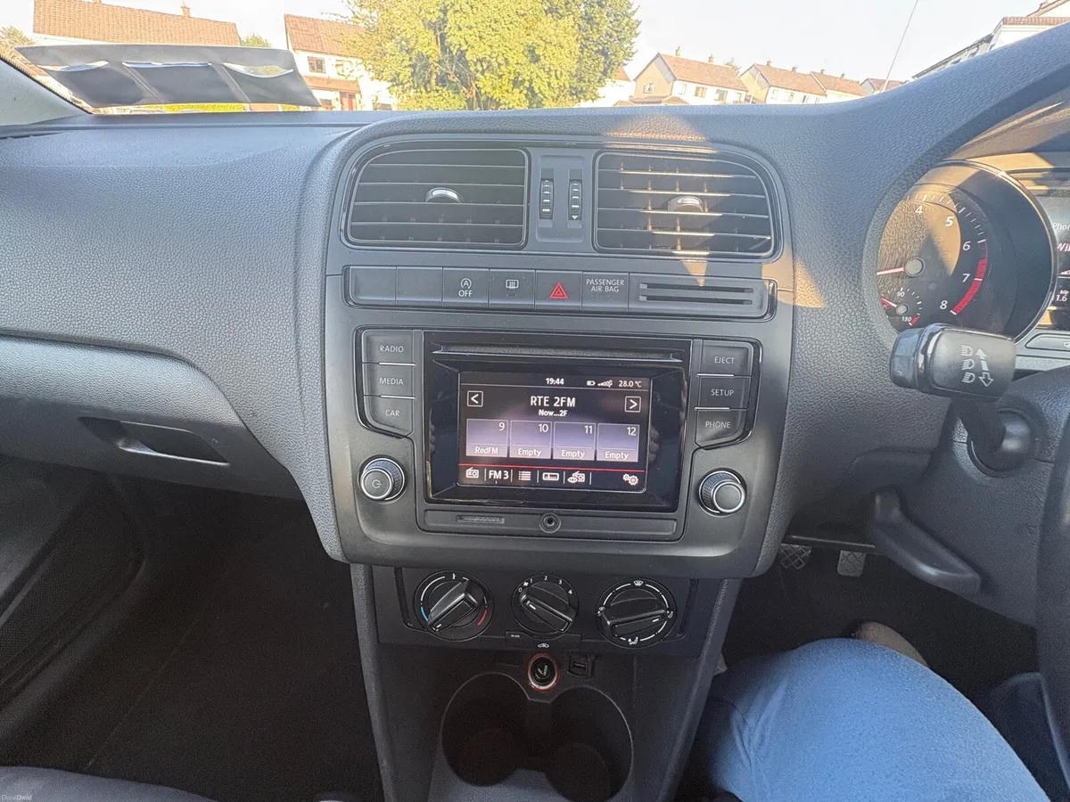 VW Polo - Image 6