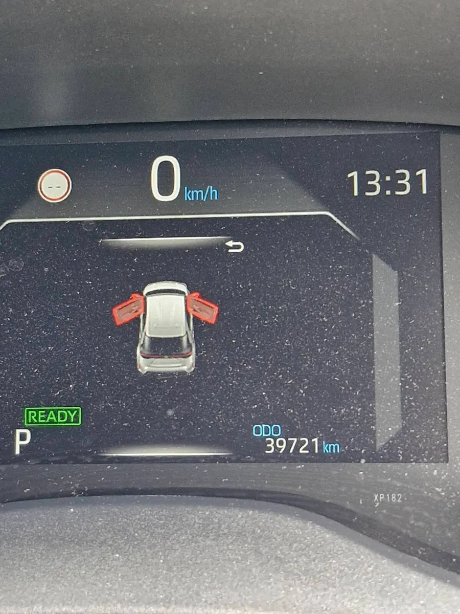 Car - Image 5