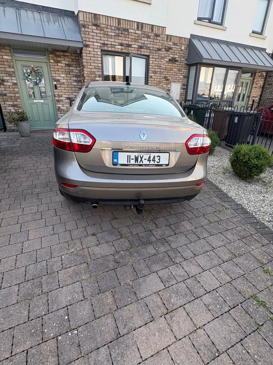 Renault Fluence 2011 - Image 4