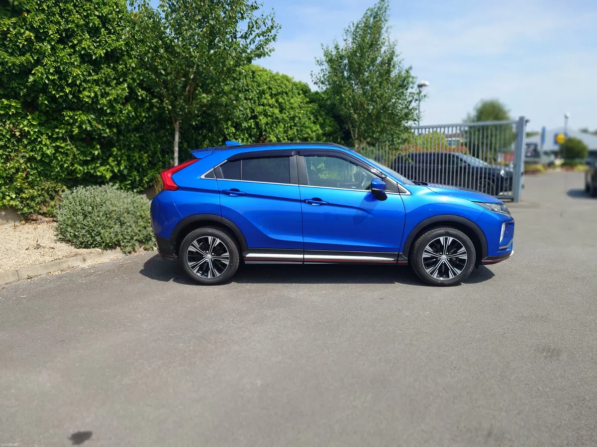 Mitsubishi Eclipse Cross *low mileage* - Image 4