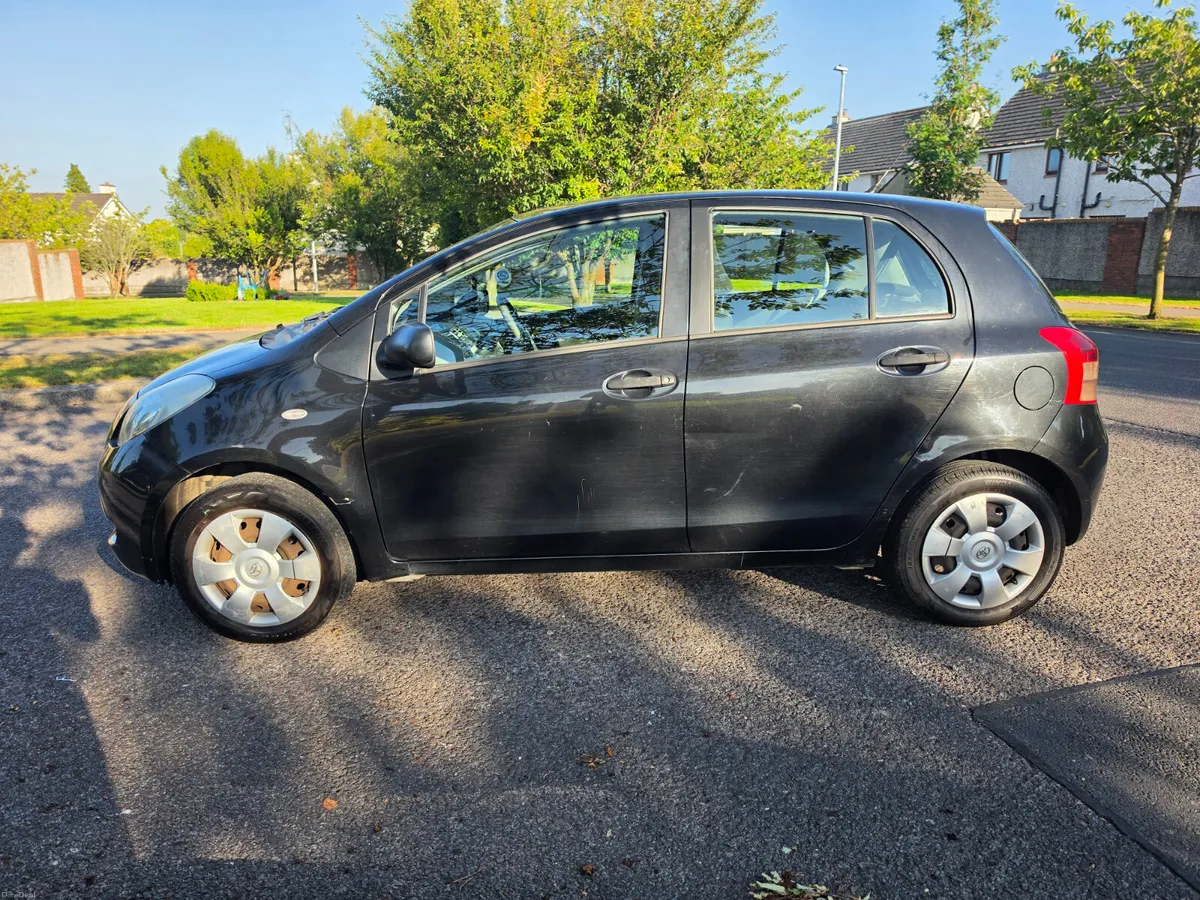 Toyota Yaris 1 litre petrol ( new NCT and tax ) - Image 5