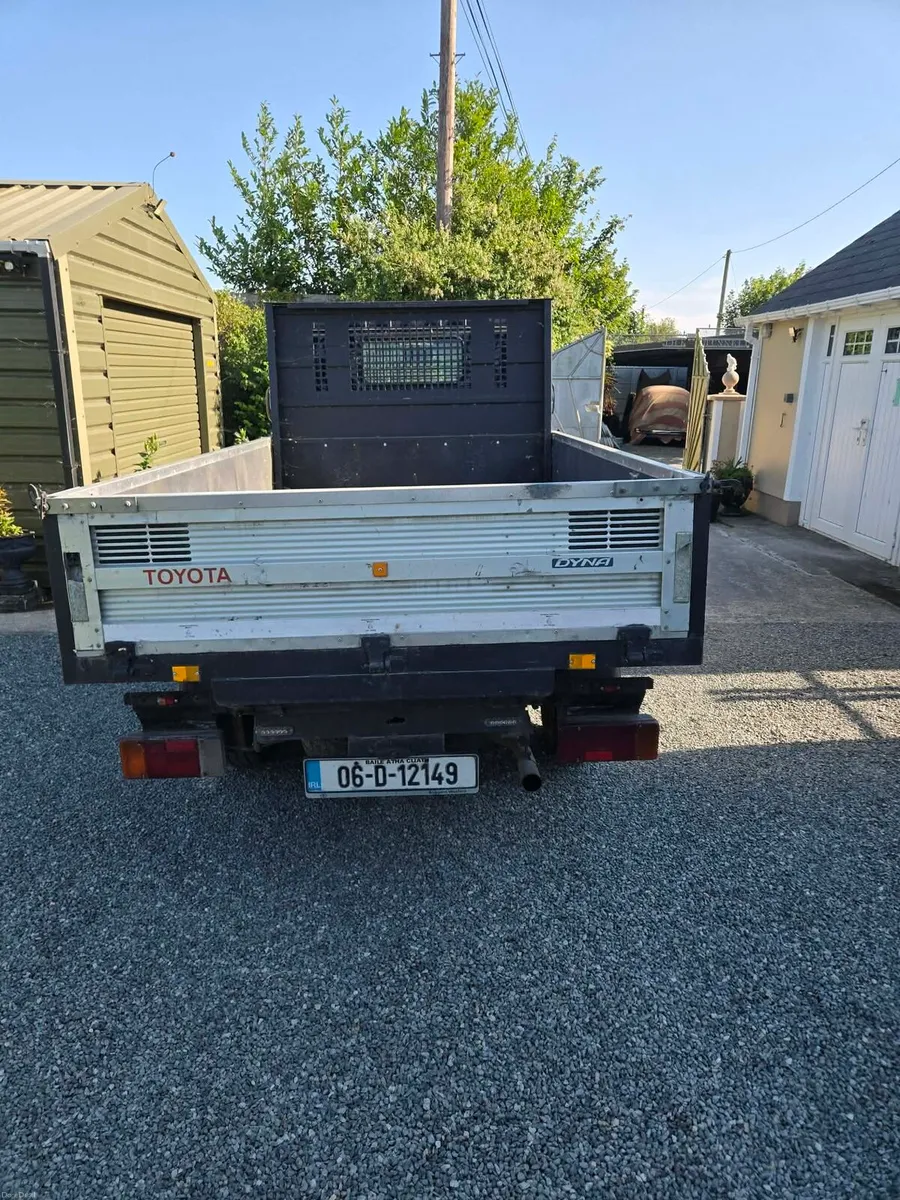 Toyota dyna - Image 3