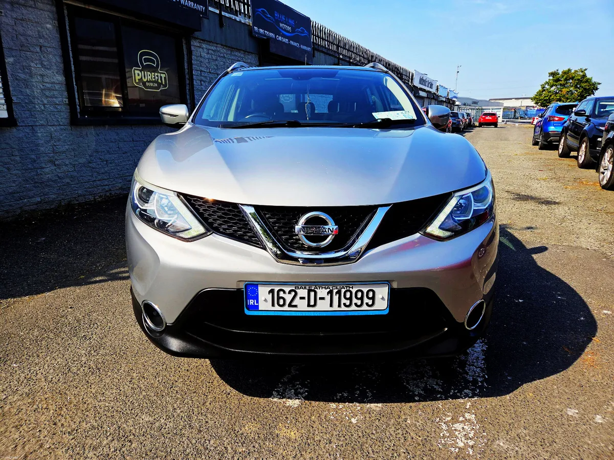 162 NISSAN QASHQAI H-Spec V.Low KM ServHist Warran - Image 3