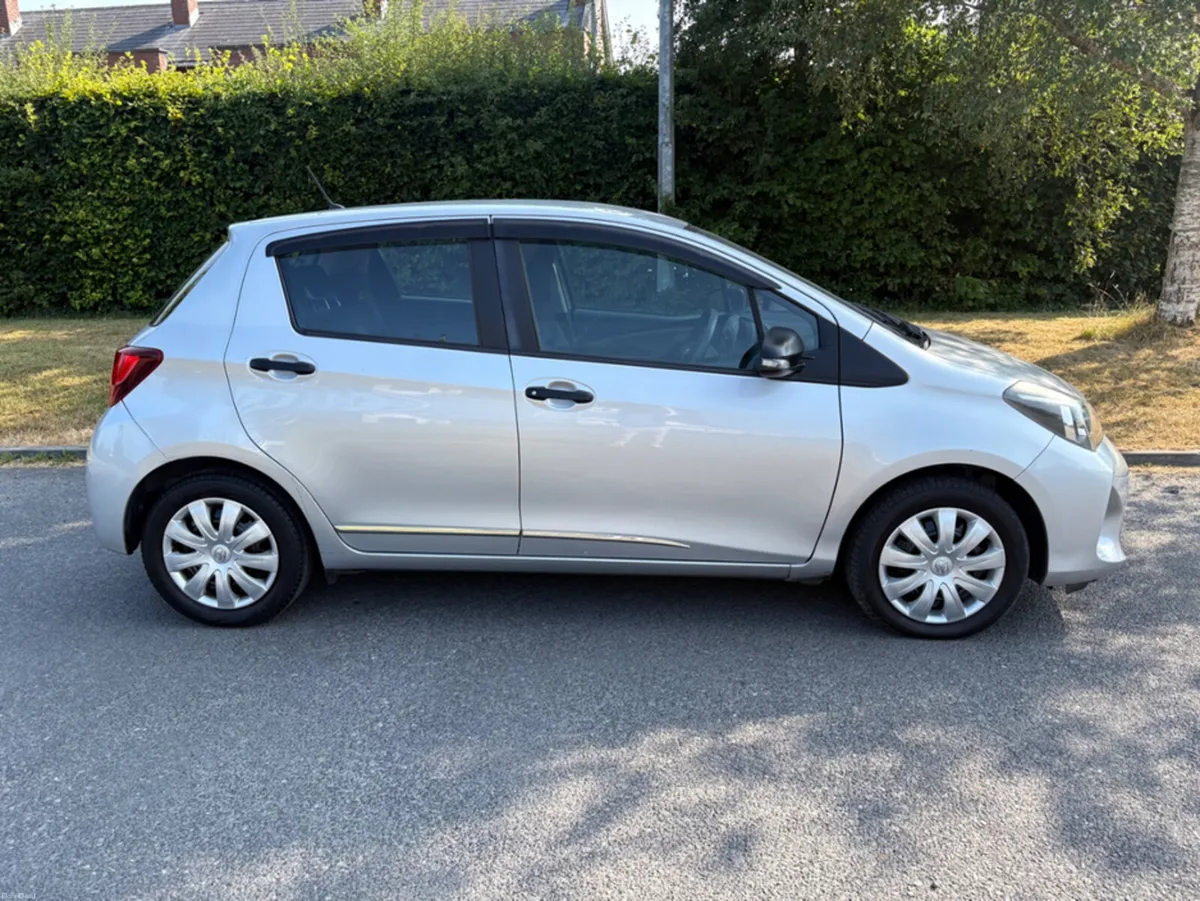 Toyota Yaris 1.0 TERRA MC 4DR - Image 5