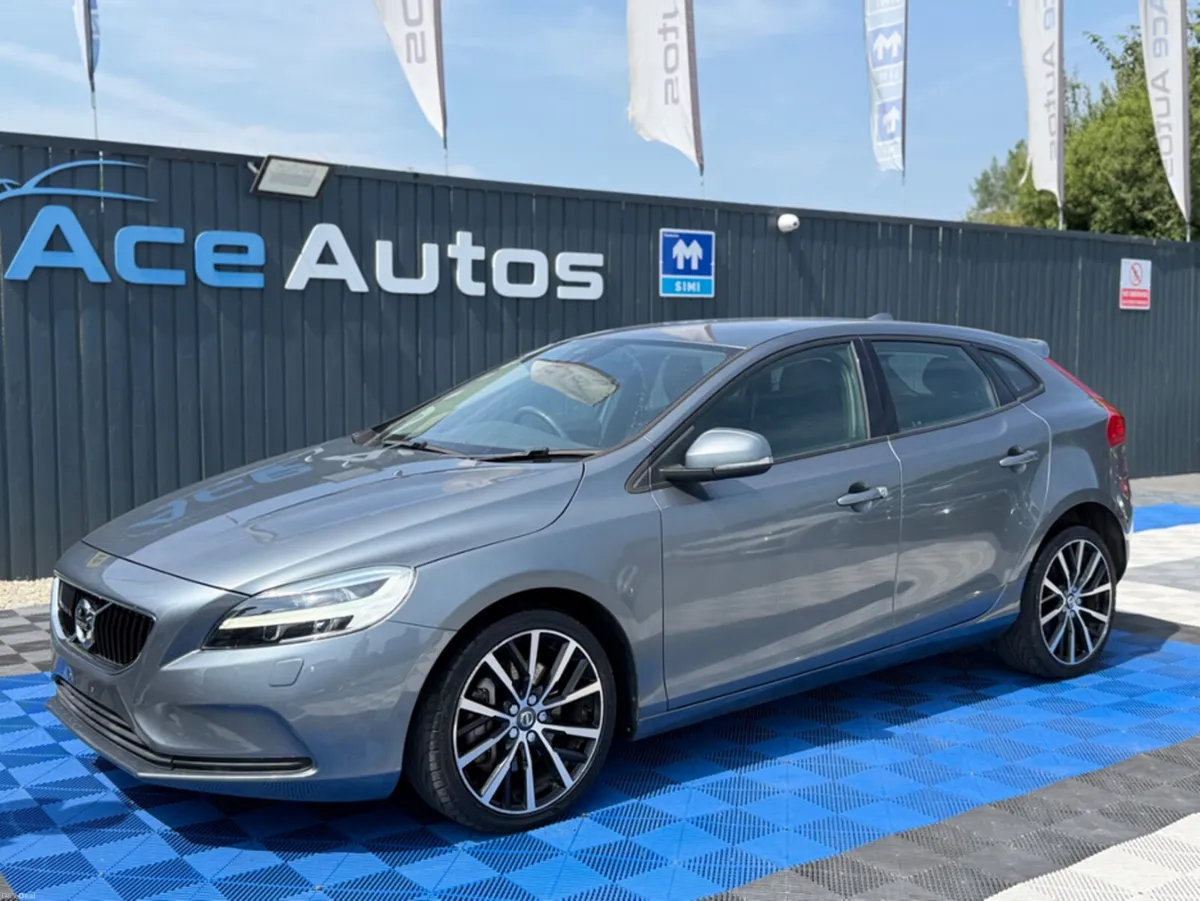 Volvo V40 D4 DYNAMIC EDT - 2.0L DIESEL - AUTO - 12 - Image 5