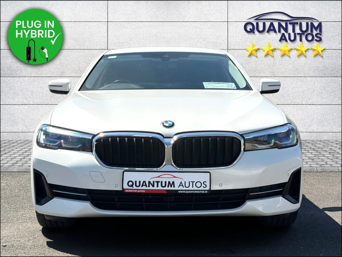 BMW 5-Series 2021 SPORT 2.0 PETROL PLUG IN HYBRID - Image 3
