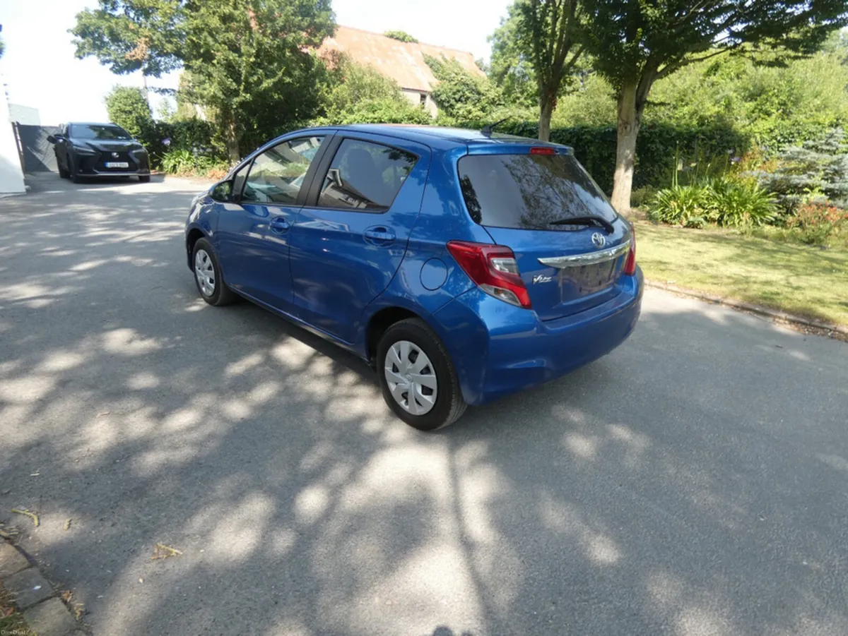 Toyota Yaris 1.0 AUTO [VITZ] ANDROID AUTO - Image 4