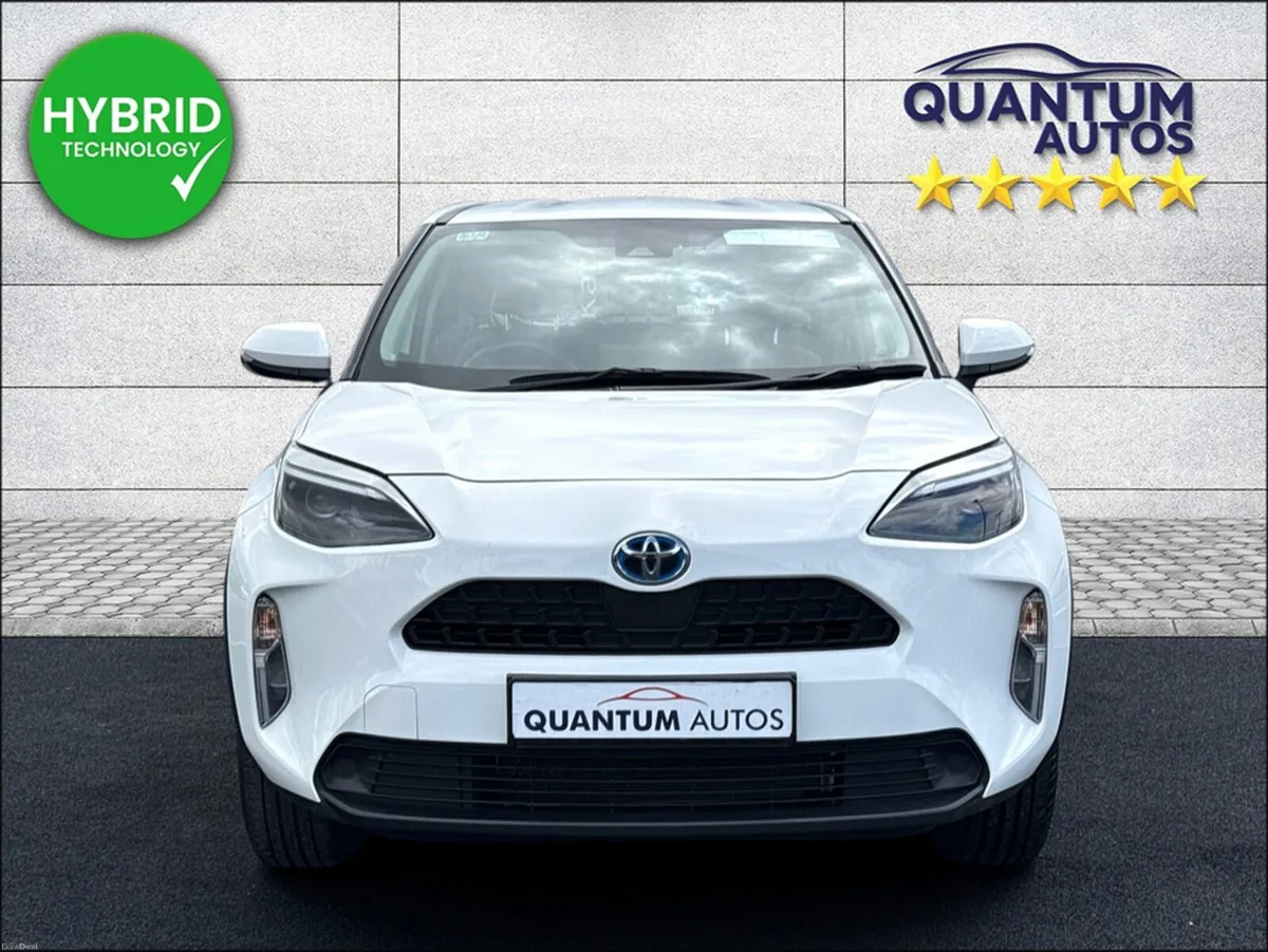 Toyota Yaris Cross 2023 ICON 1.5 HYBRID AUTOMATIC - Image 2
