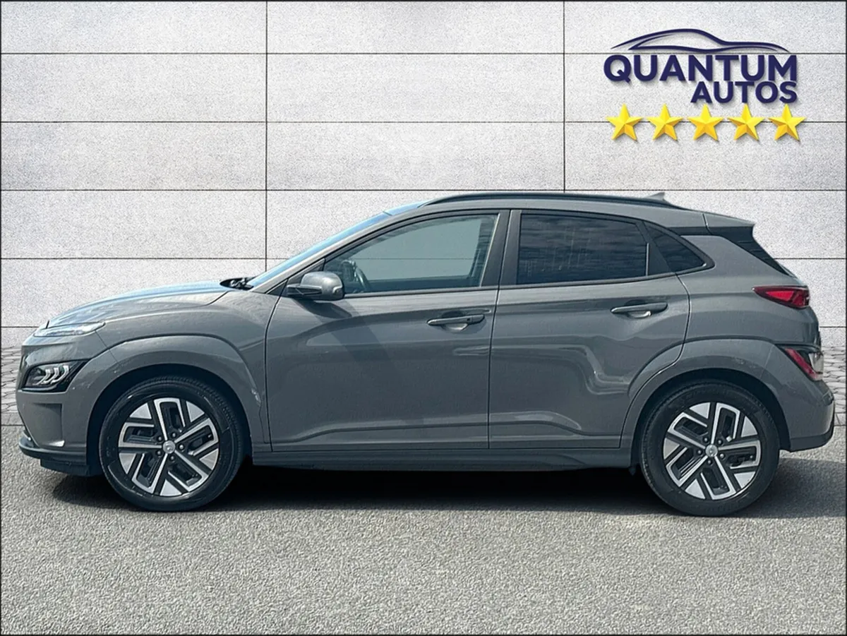 Hyundai KONA 2023 PREMIUM 64KWH 204BHP LONG RANGE - Image 5