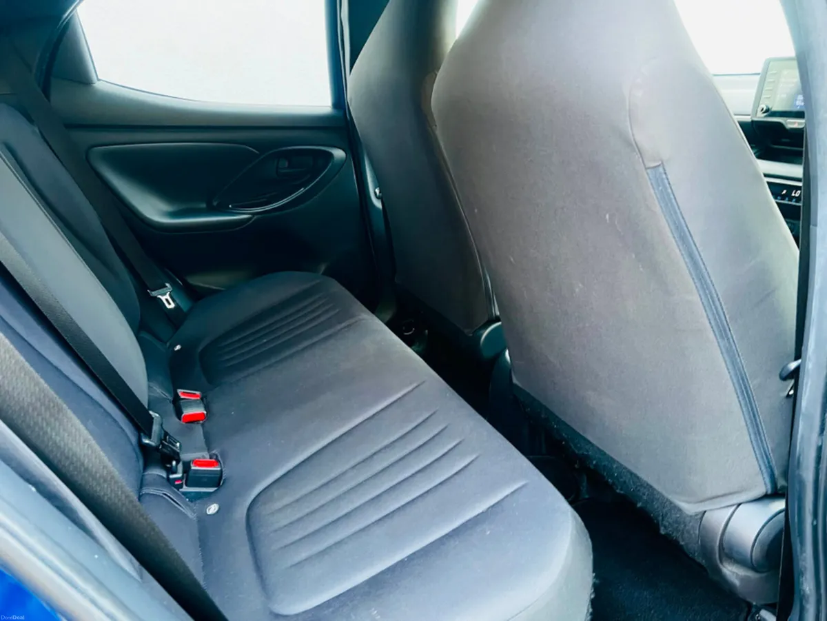 Toyota Yaris FINANCE AVAILABLE FROM €74 P/W - Image 6