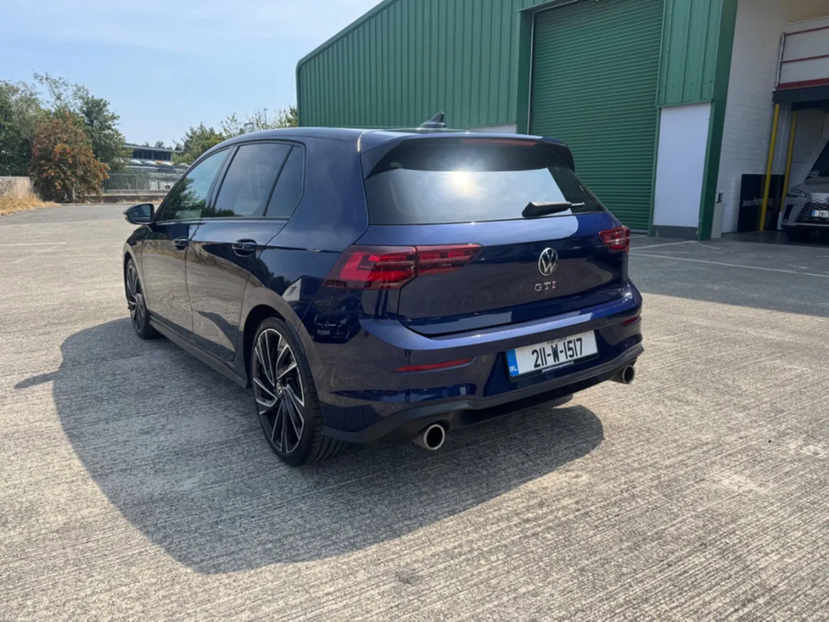 Volkswagen Golf GTI 2.0 TSI 245HP 5DR - Image 4