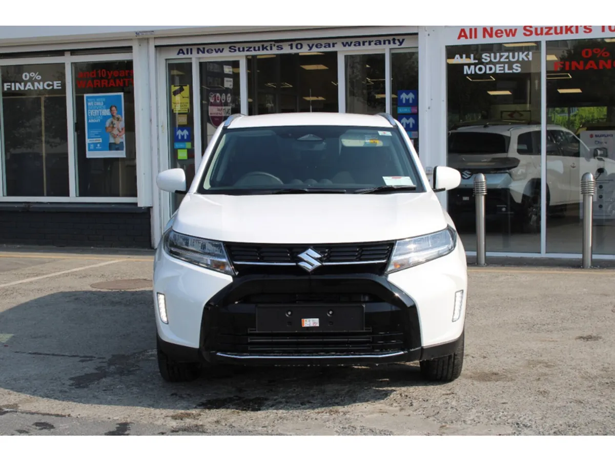 Suzuki Vitara 1.4 hybrid motion + 10 yr warranty* - Image 2