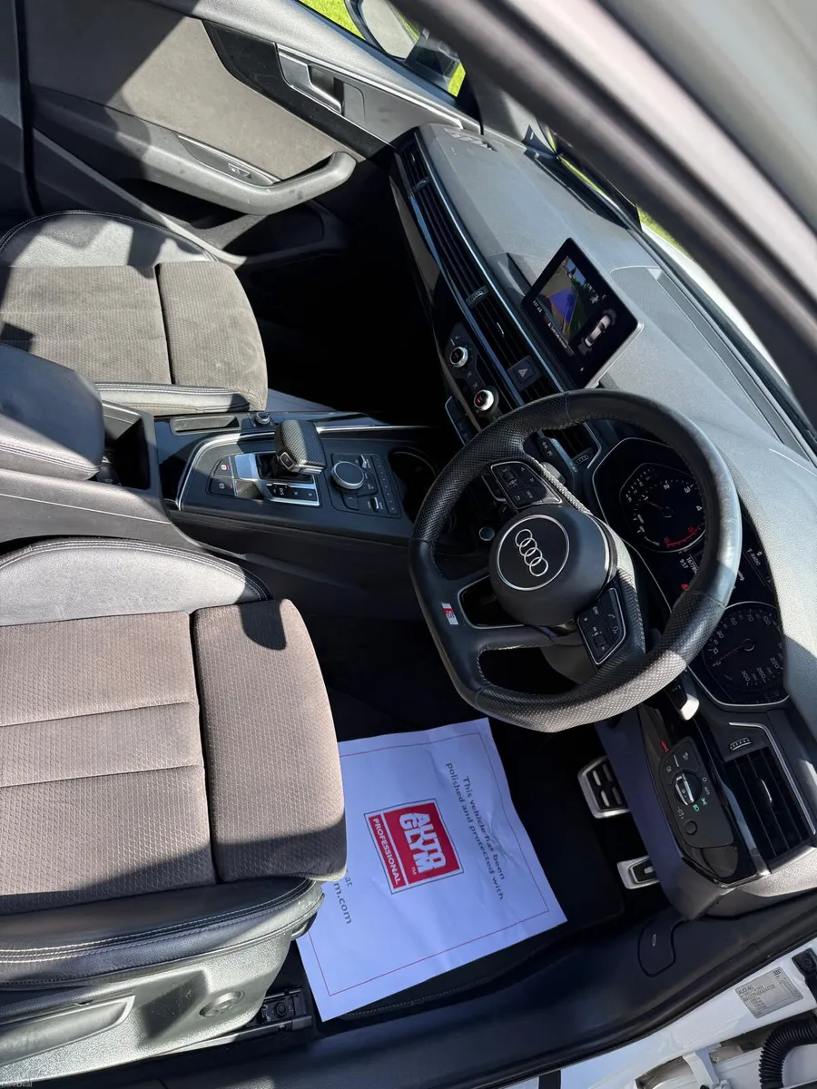 Audi A4 2019 Sline - Image 4