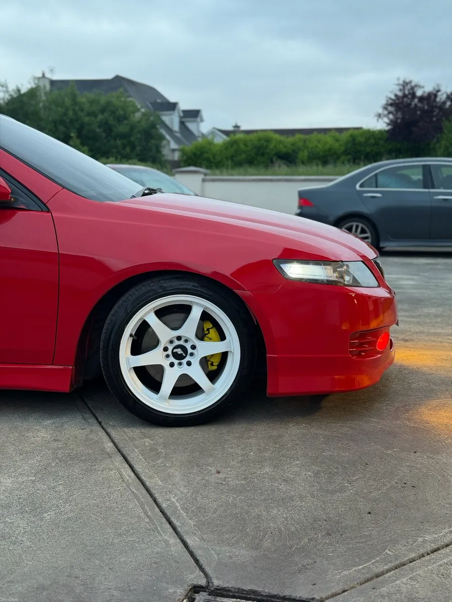 Honda Accord Type S - Image 2