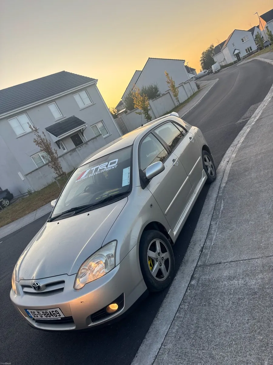 Toyota corrola e12 - Image 2