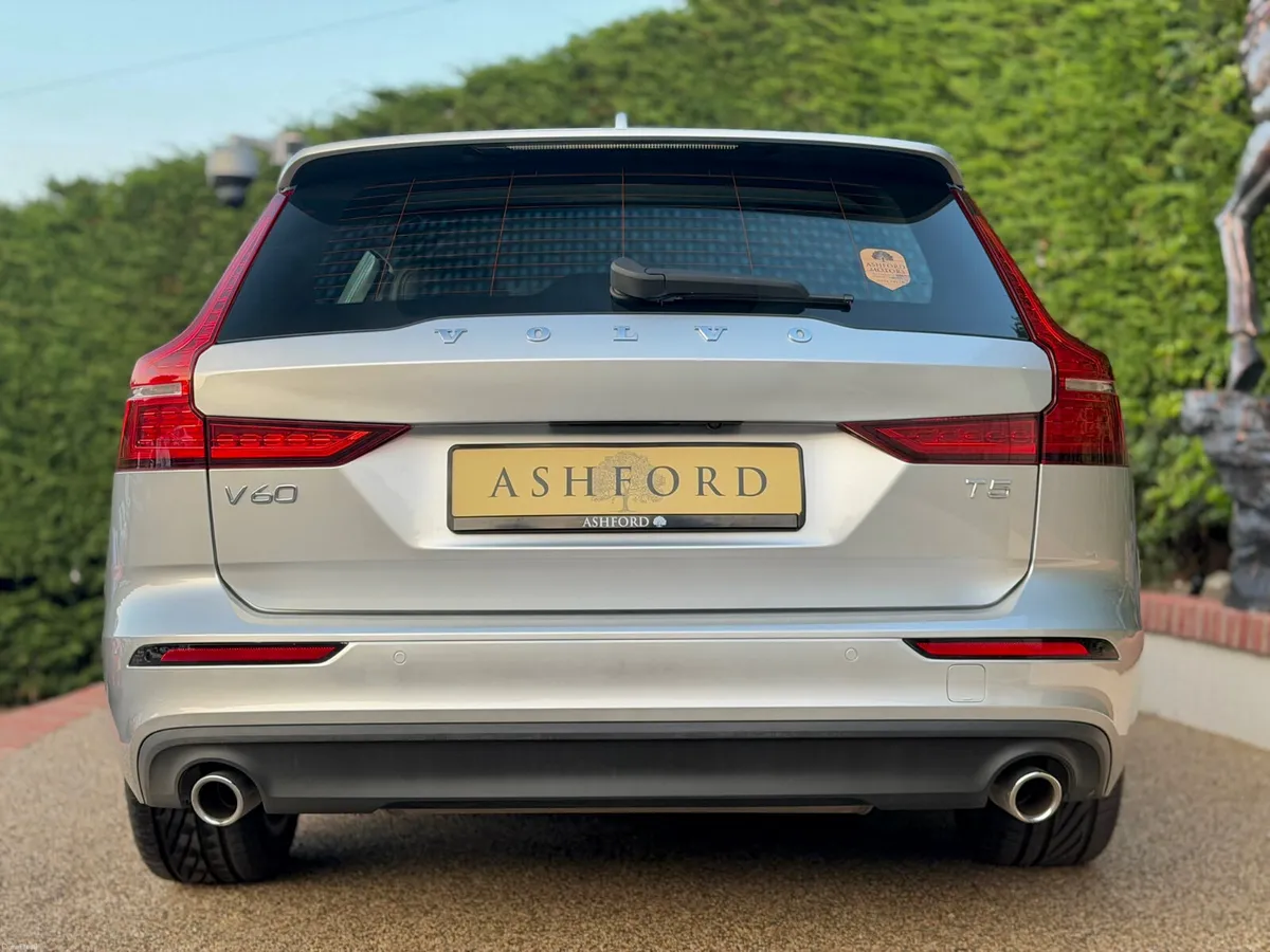 Volvo V60 2.0 Petrol 250BHP Great Spec low km - Image 5