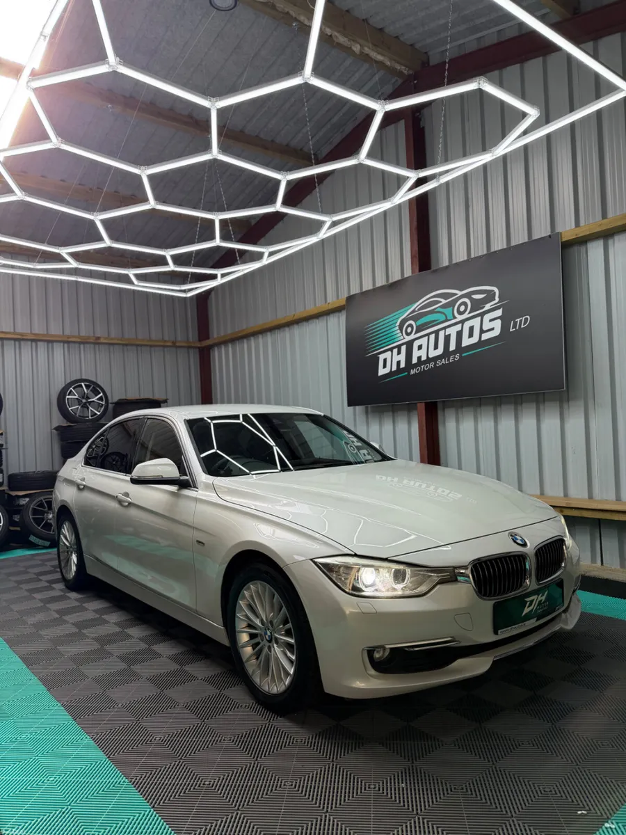 2014 BMW 320i Luxury edition - Only 98,500km! - Image 1