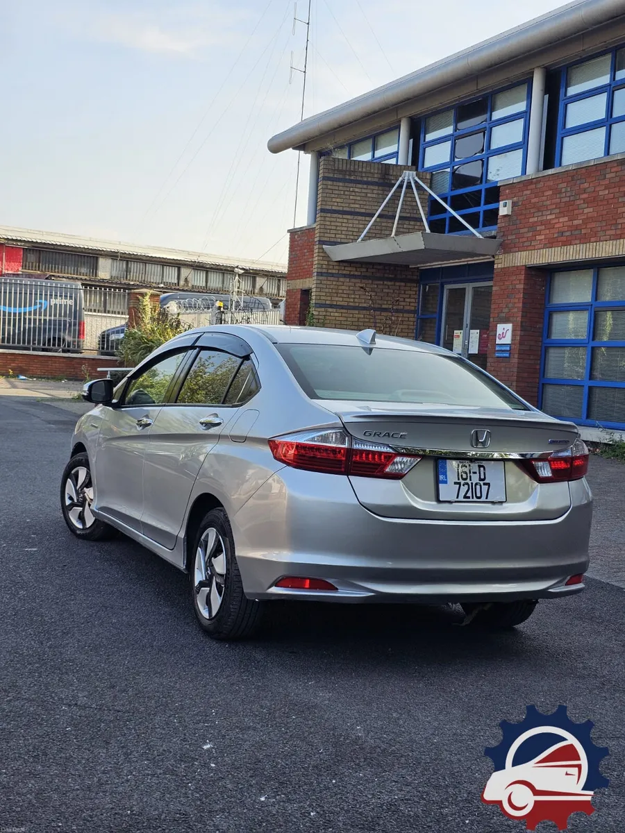 Honda Grace 2016 Automatic - Image 5